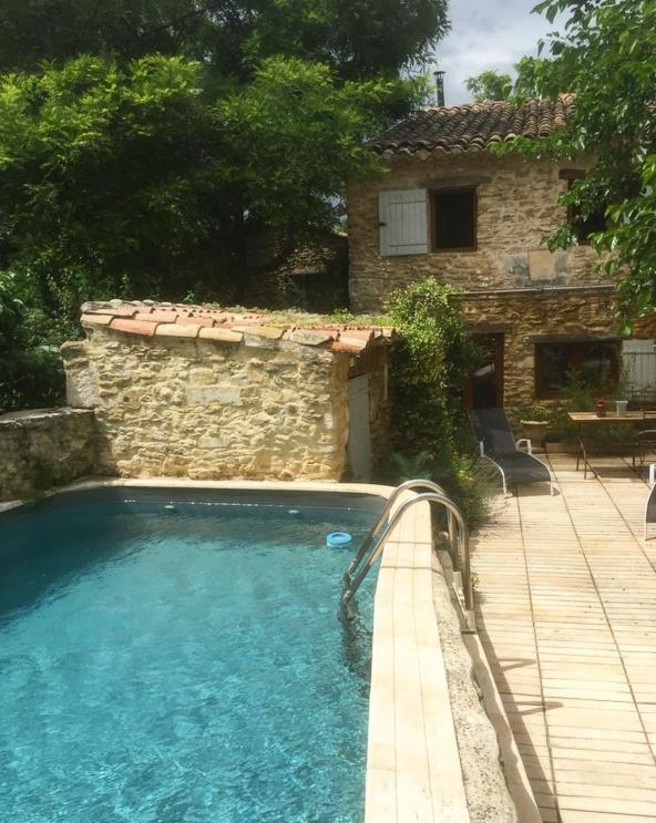 Chez Philippe Et Myriam Bed & Breakfast Oppede Bagian luar foto