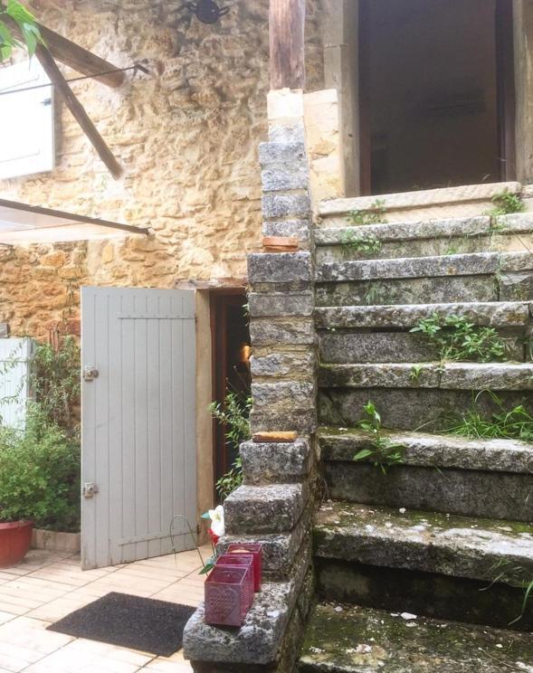 Chez Philippe Et Myriam Bed & Breakfast Oppede Bagian luar foto