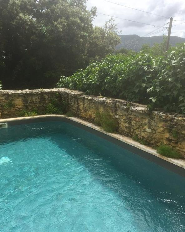Chez Philippe Et Myriam Bed & Breakfast Oppede Bagian luar foto